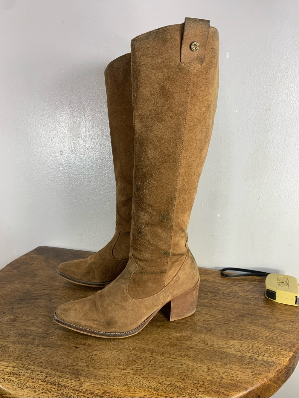 Vintage Spanish Tan Suede Knee-High Western Boots – EU 38